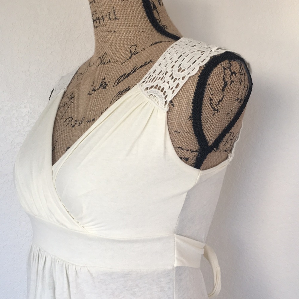 LEI cream lace blouse size S - Picture 3 of 7